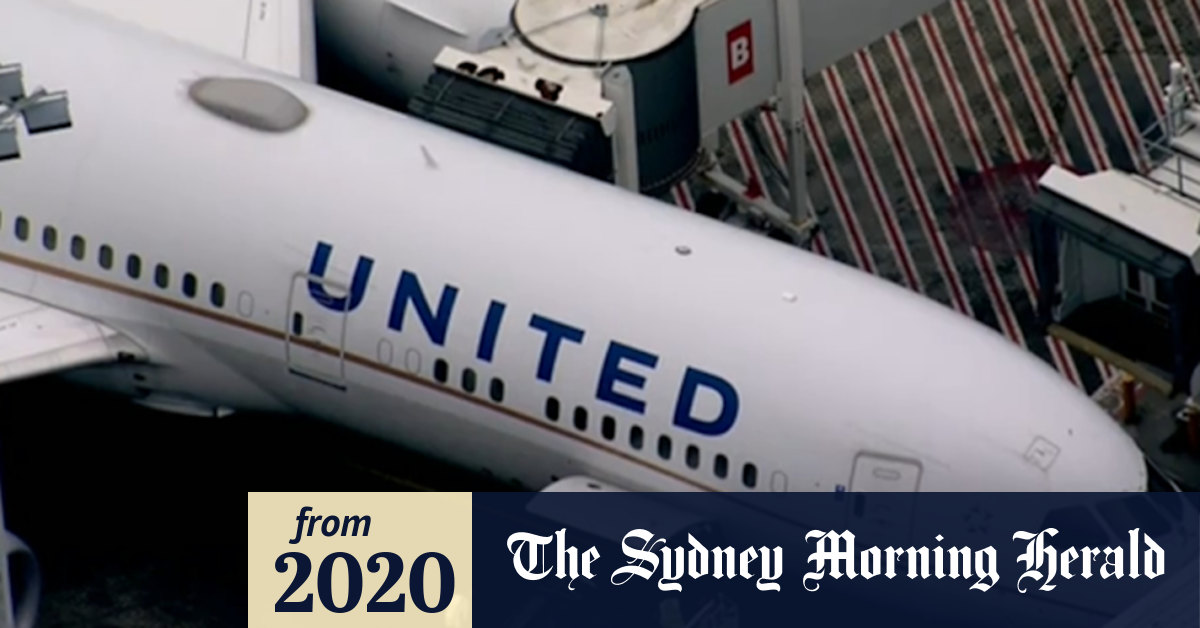 Video Coronavirus First flights land since new international